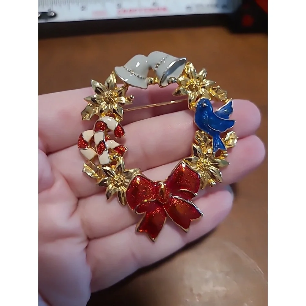 Vintage Christmas Brooch Pin Wreath Red Bow Blue Bird White Bells Candy Canes 2
